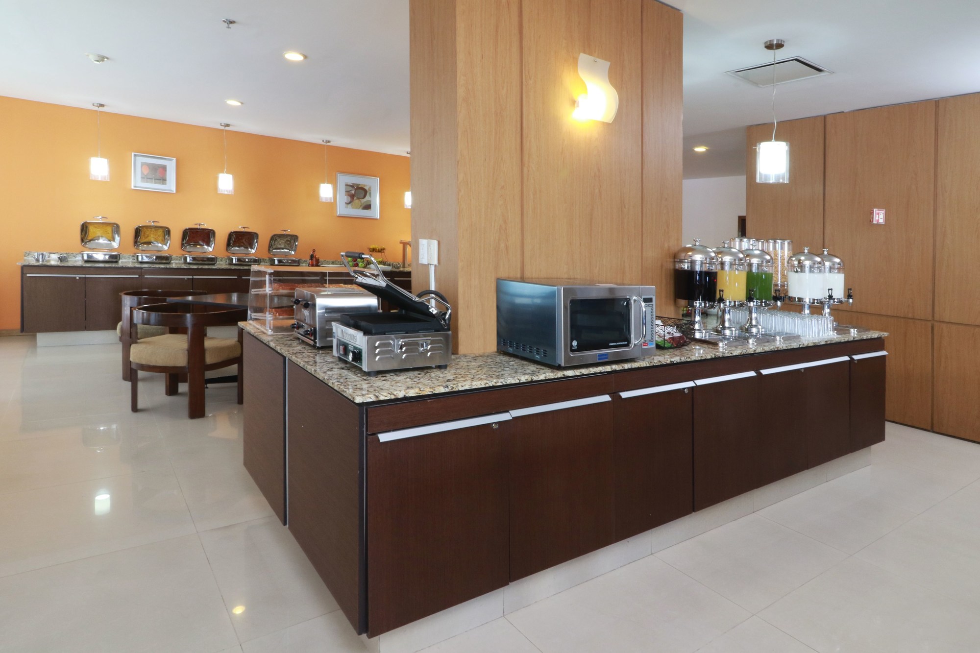 Staybridge Suites Guadalajara Expo