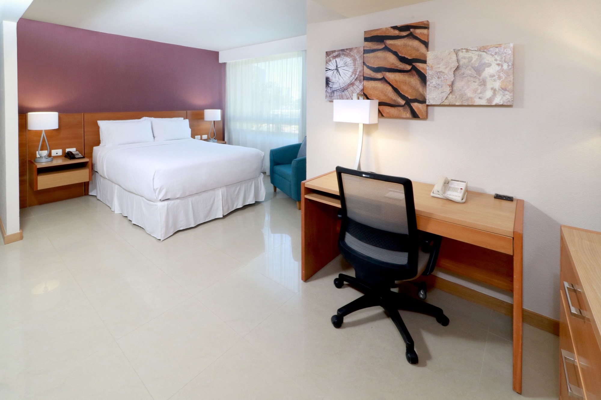 Staybridge Suites Guadalajara Expo
