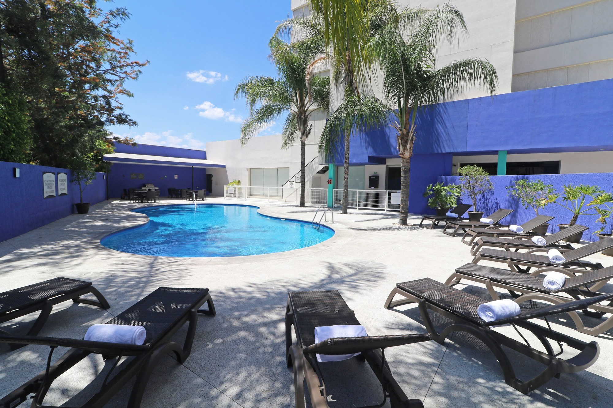 Staybridge Suites Guadalajara Expo