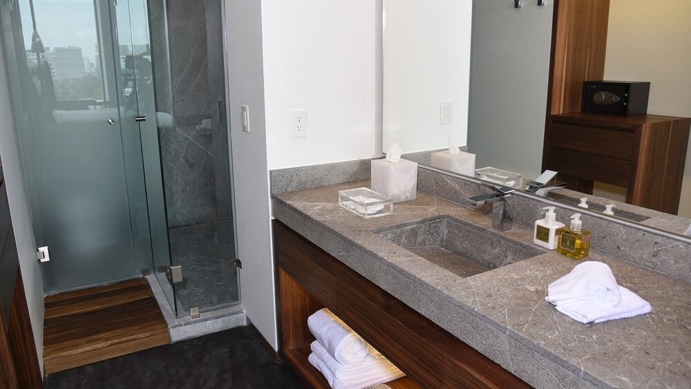 Suites BQ