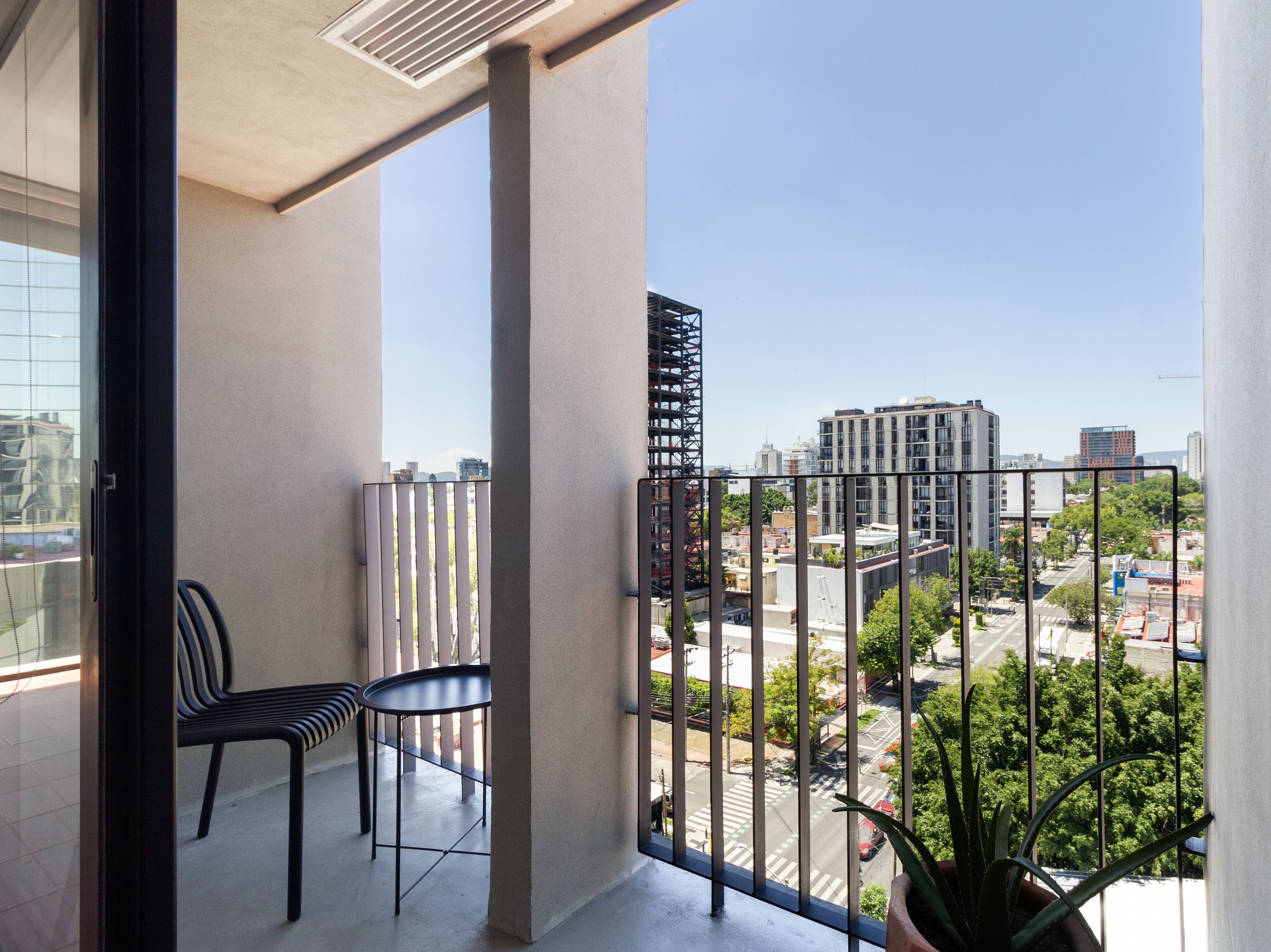 Urban Lifestyle Apartments by Tribu Chapultepec 67