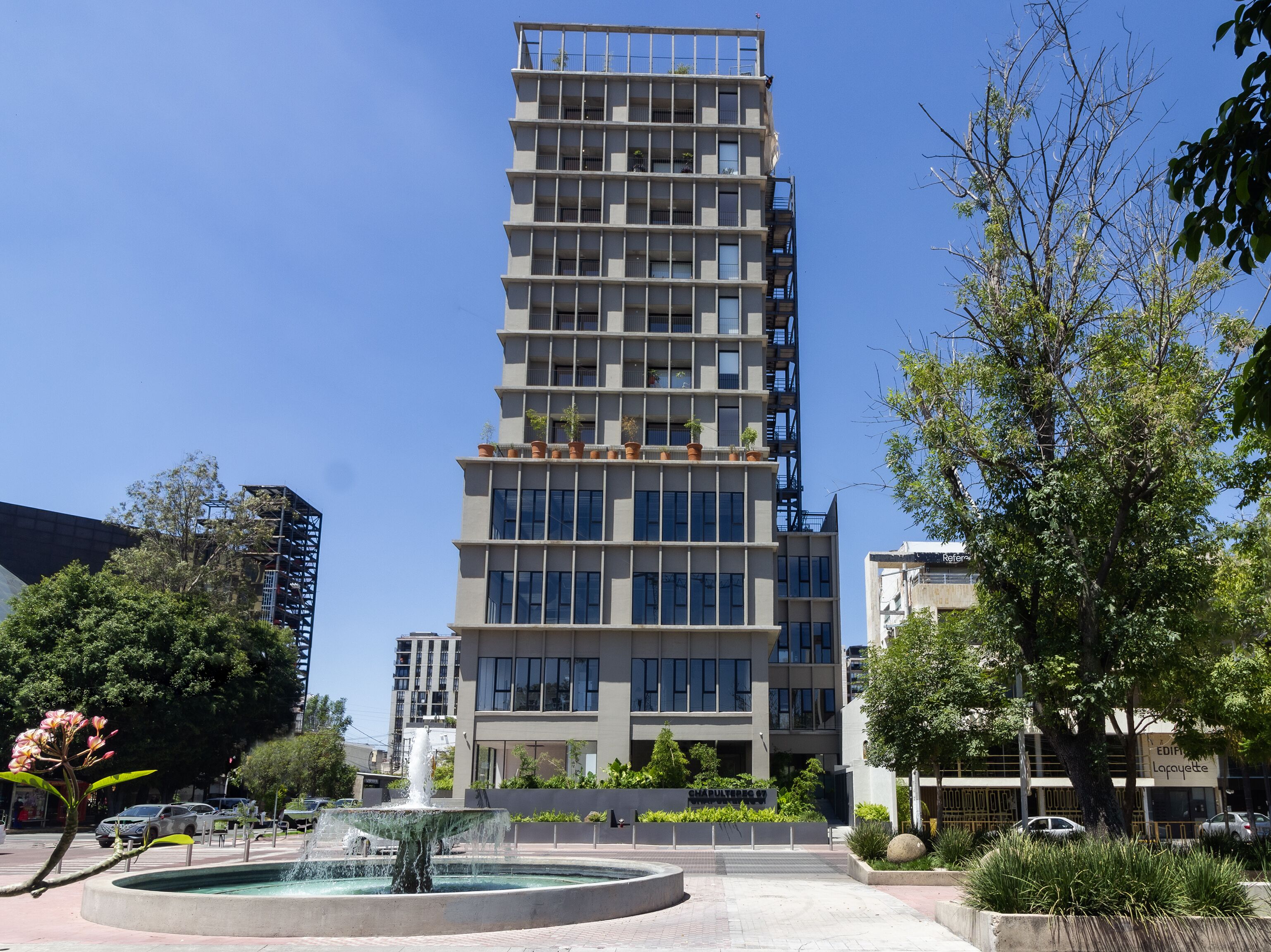 Urban Lifestyle Apartments by Tribu Chapultepec 67