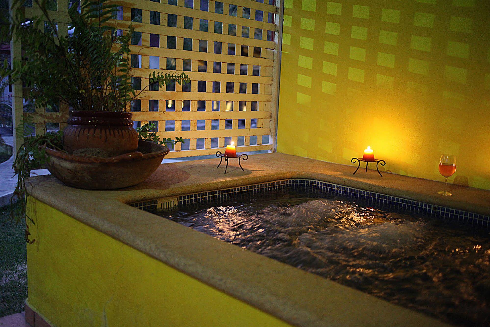 Las Jaras Aguas Termales