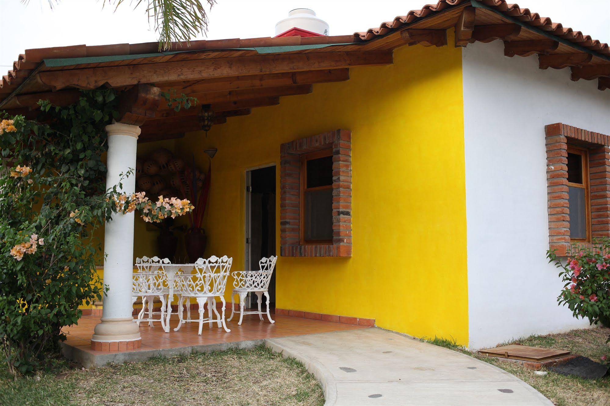 Las Jaras Aguas Termales