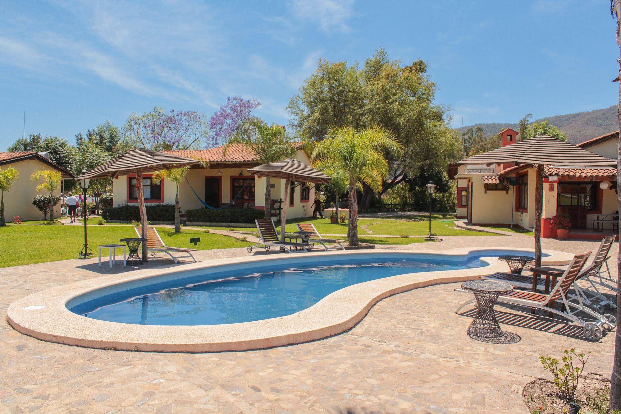 Hotel Rancho La Esmeralda