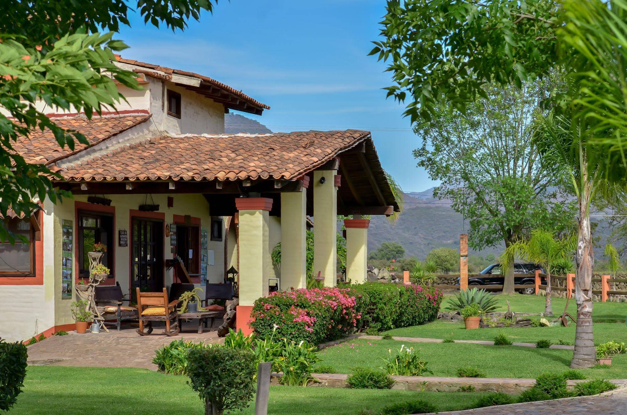 Hotel Rancho La Esmeralda