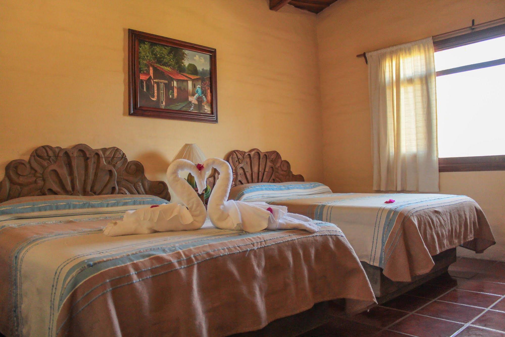 Hotel Rancho La Esmeralda