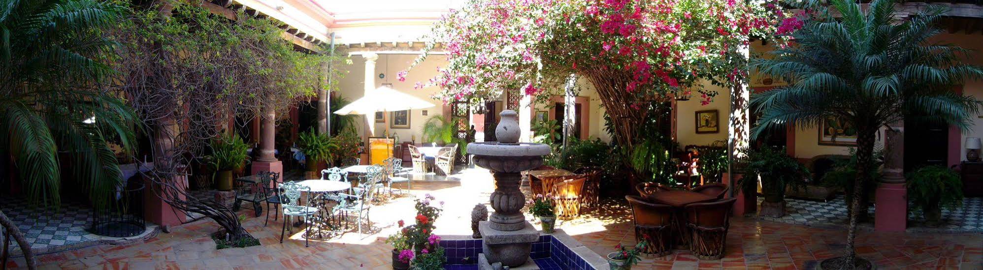Meson De Santa Elena
