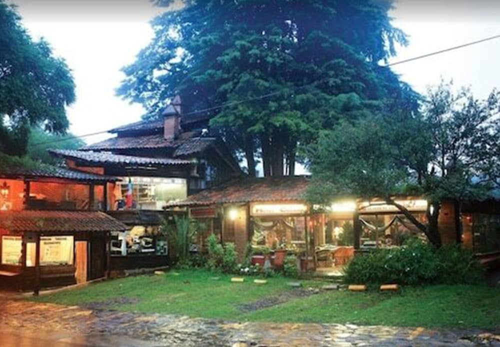 Hotel Cabana Colina De Los Ruisenores