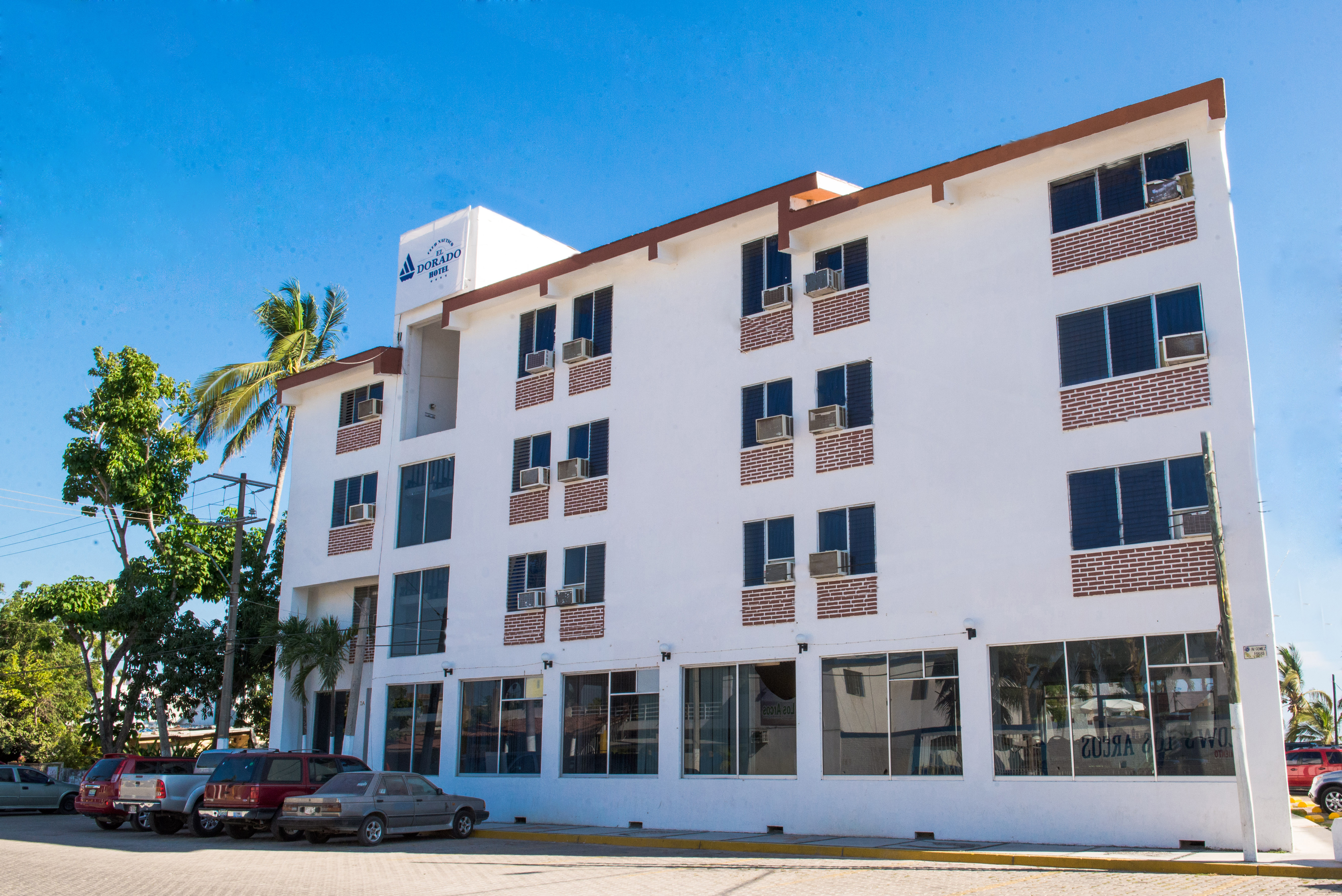 Hotel Club Nautico El Dorado