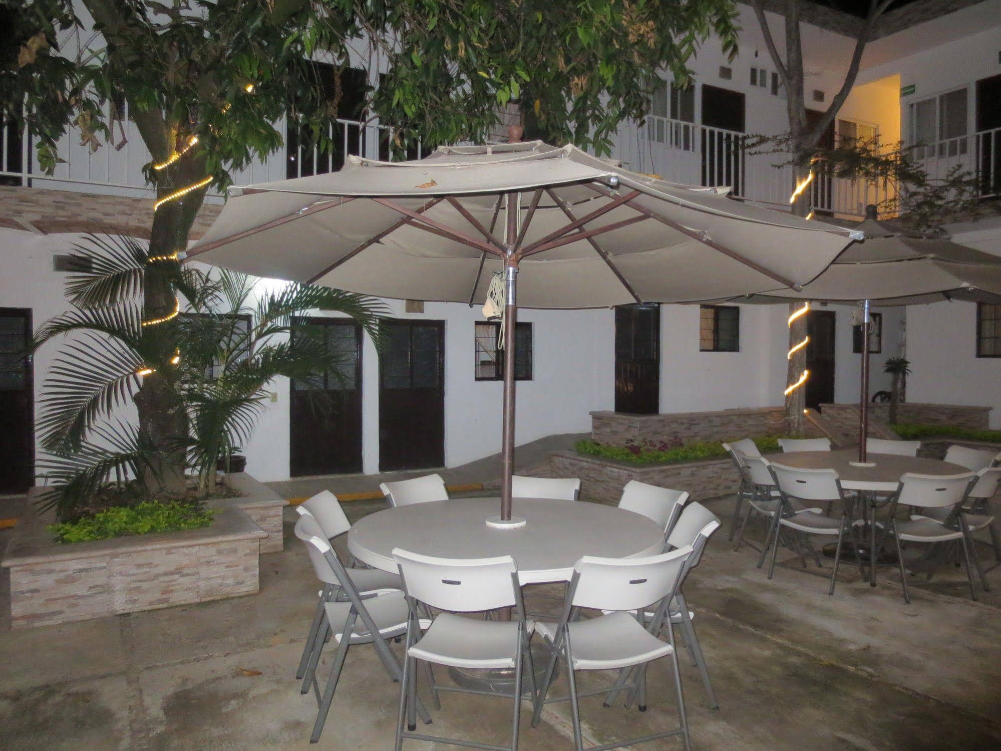 Hotel Arboledas
