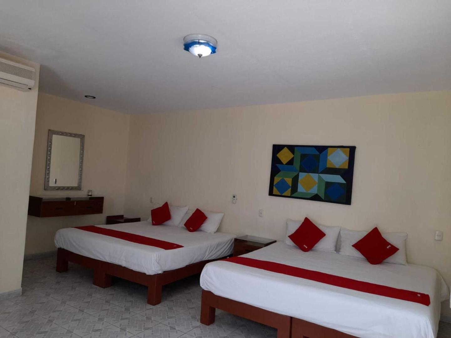 Platinium Gran Hotel by OYO Rooms