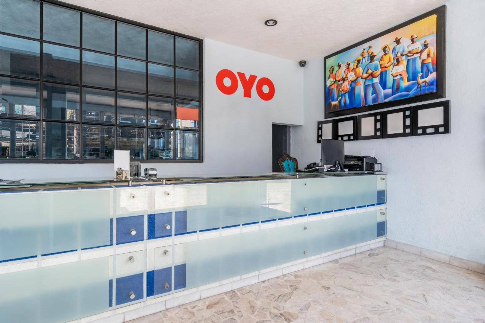 Platinium Gran Hotel by OYO Rooms