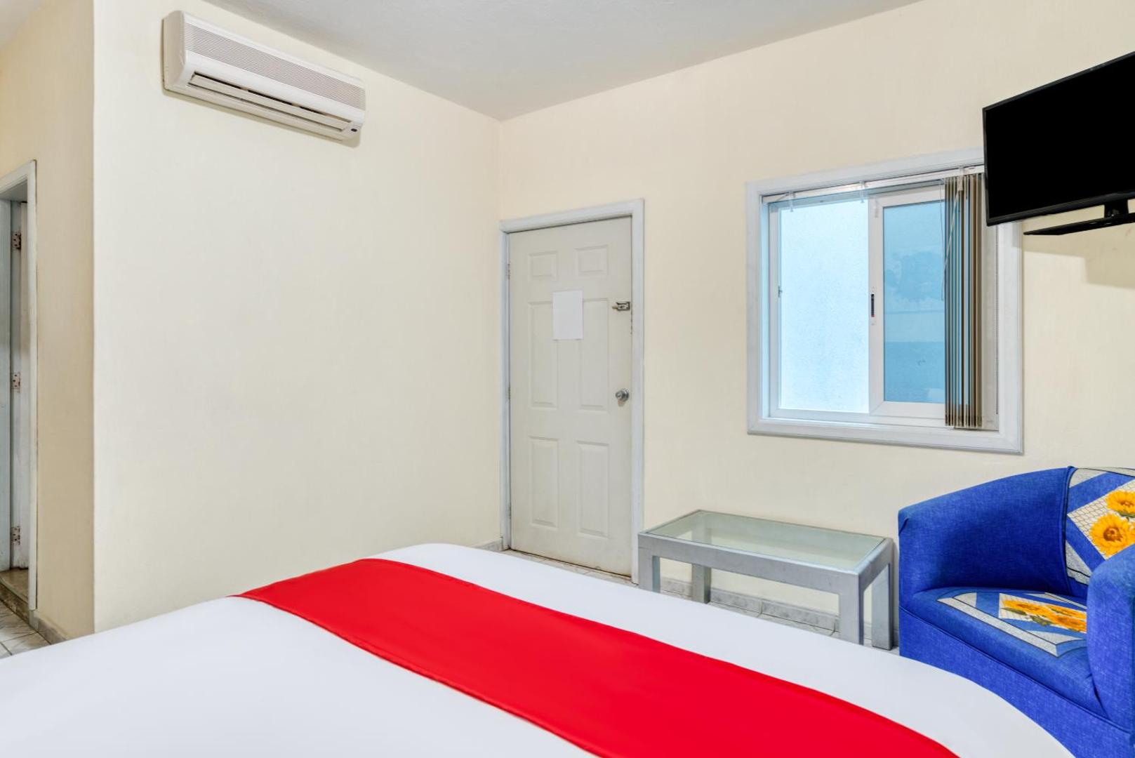 Platinium Gran Hotel by OYO Rooms