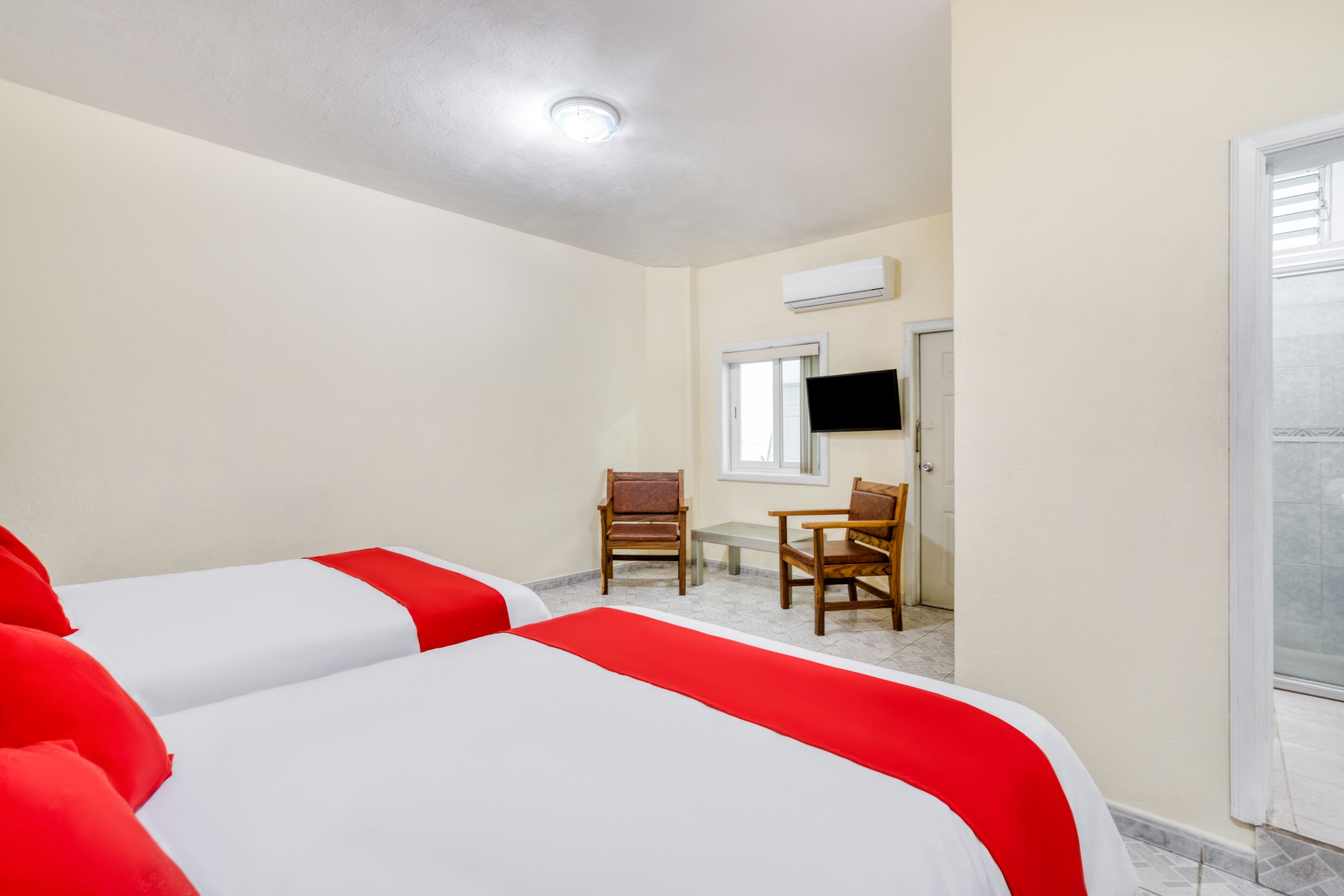 Platinium Gran Hotel by OYO Rooms