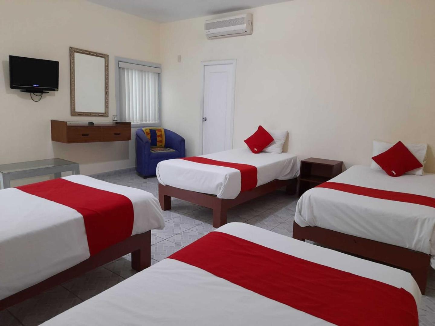 Platinium Gran Hotel by OYO Rooms