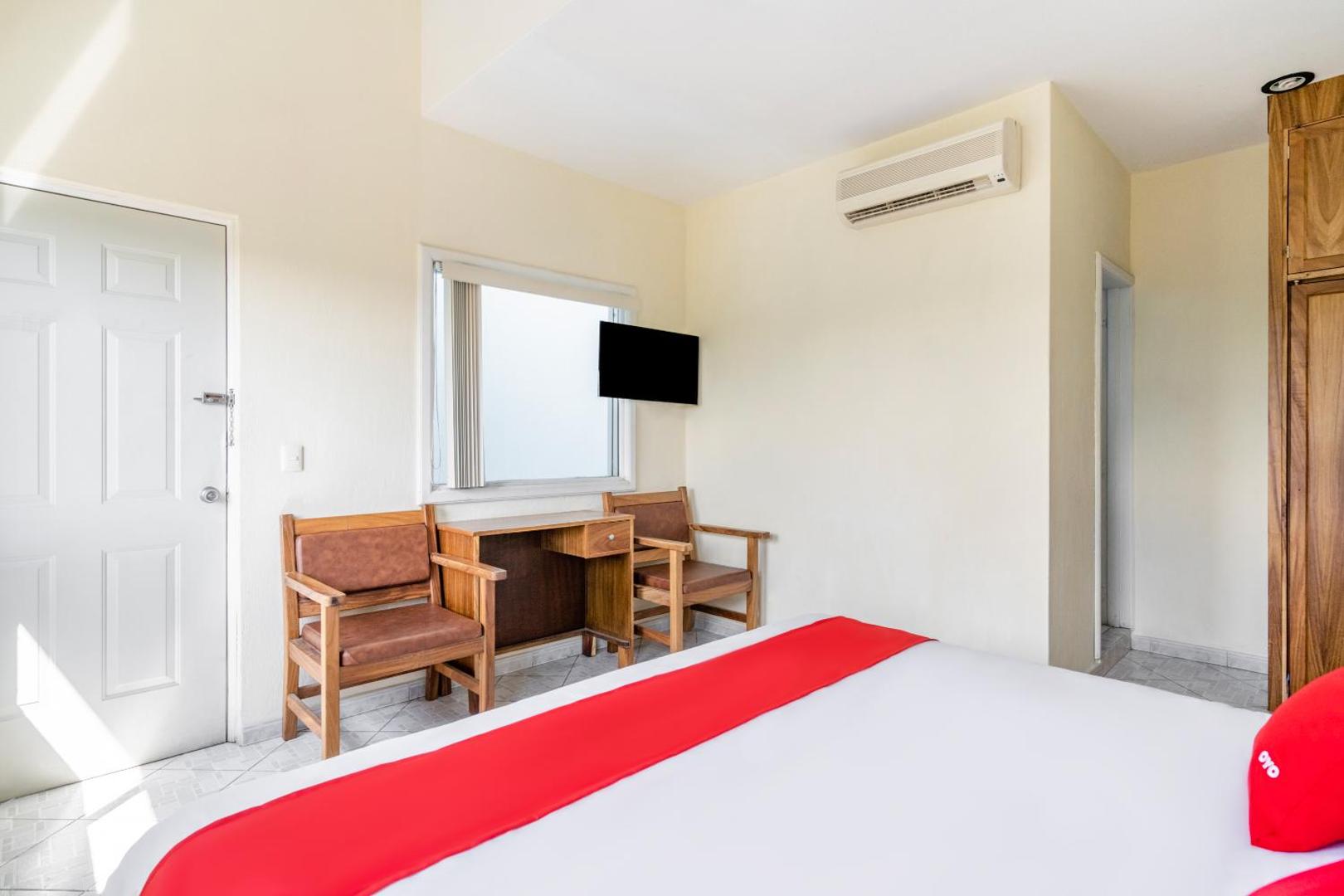 Platinium Gran Hotel by OYO Rooms