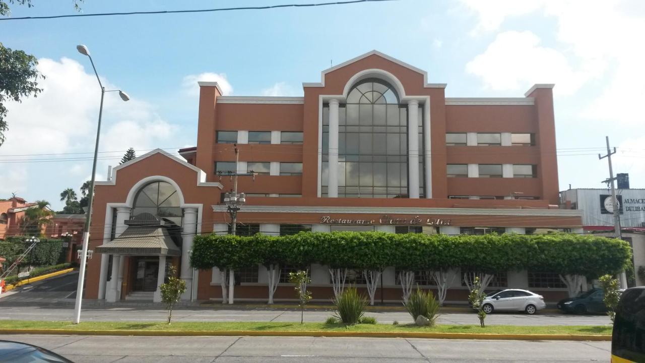 Country Plaza Guadalajara