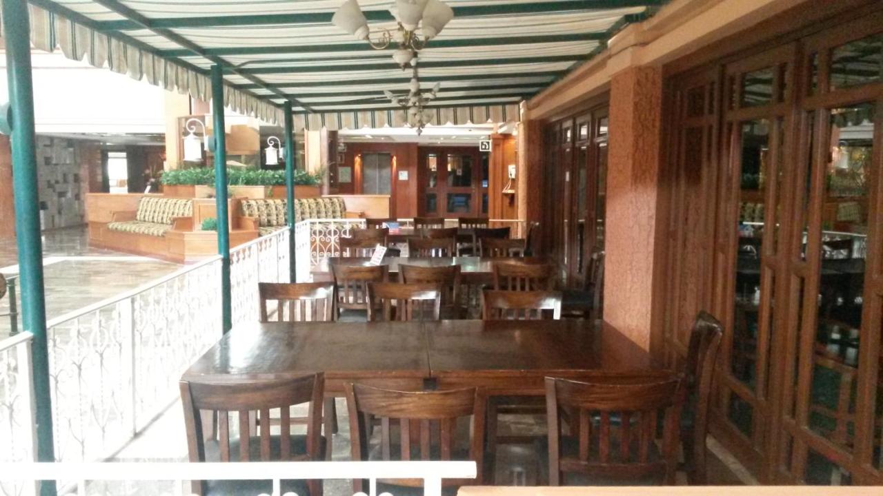 Country Plaza Guadalajara
