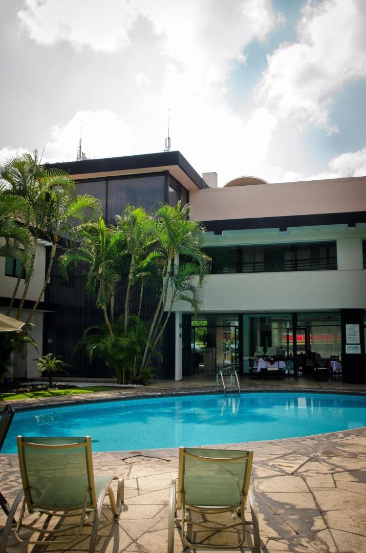 Hotel Expo Plaza