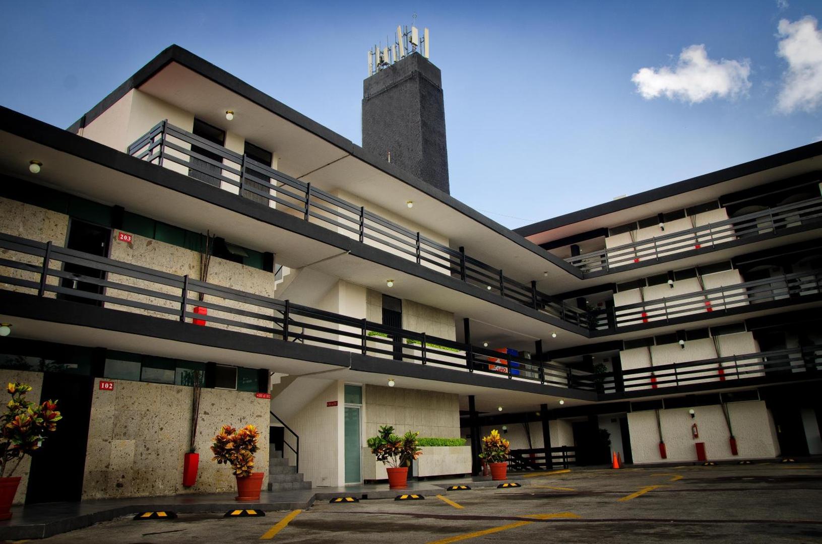 Hotel Expo Plaza