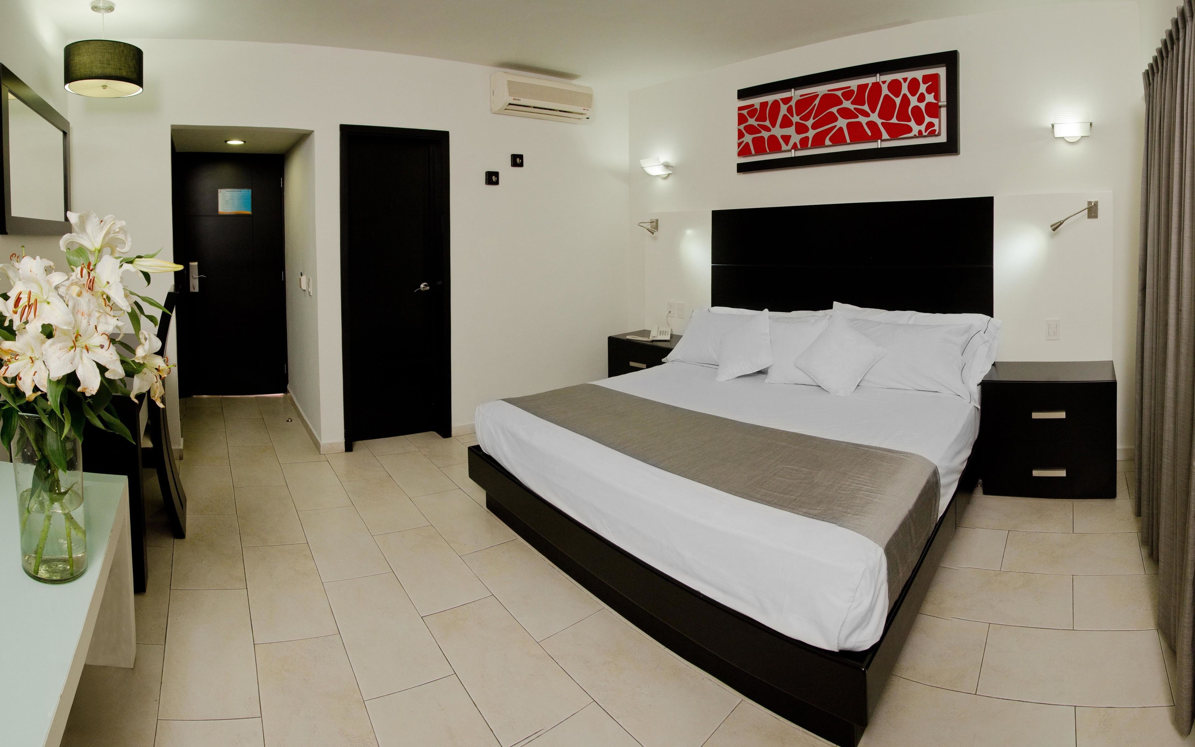 Hotel Expo Plaza