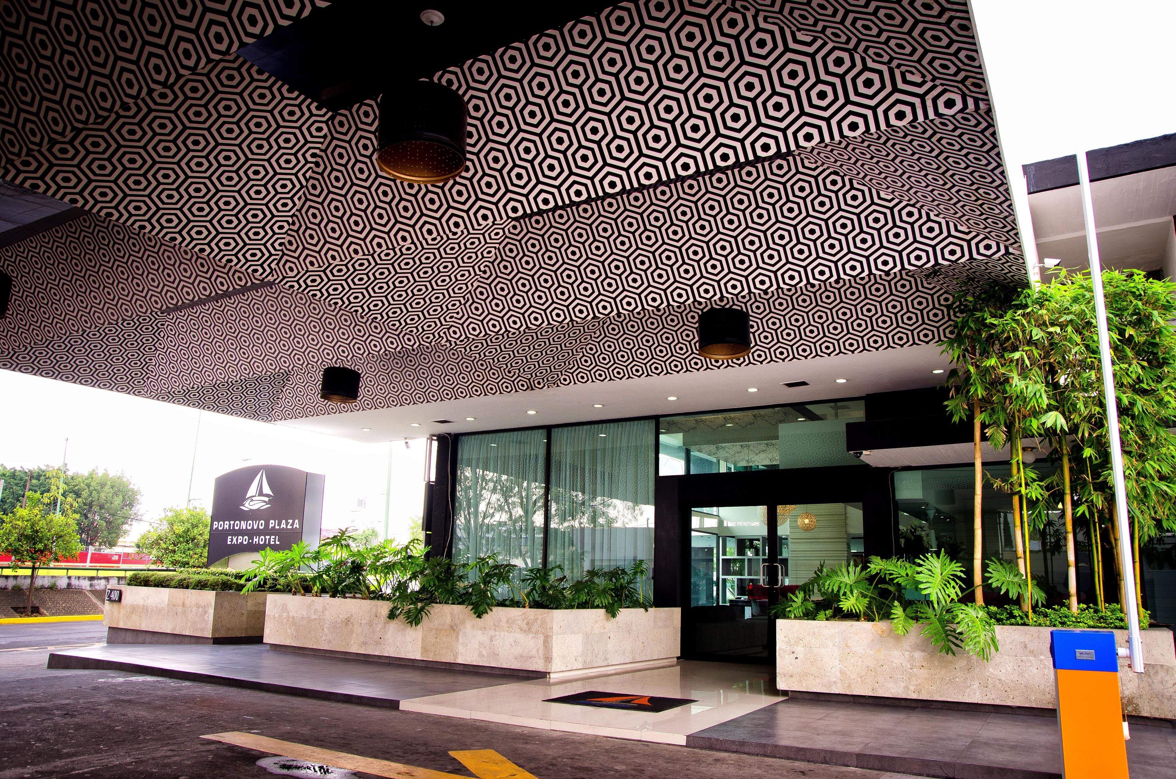 Hotel Expo Plaza