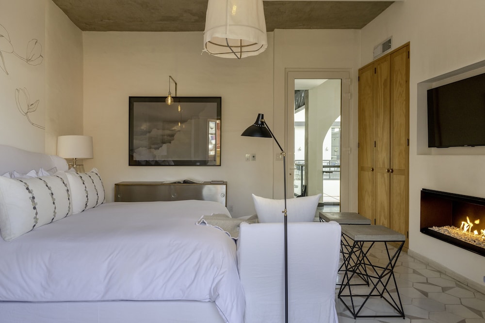 Doce18 Concept House