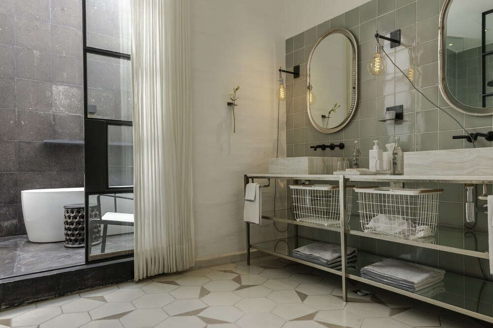 Doce18 Concept House