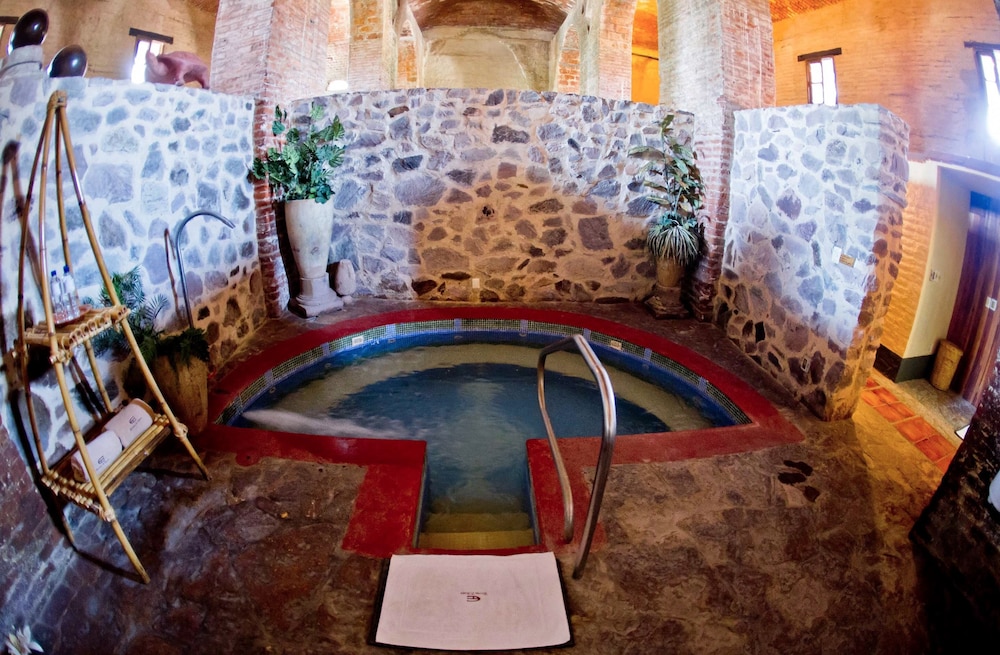 Hacienda El Carmen Hotel & Spa