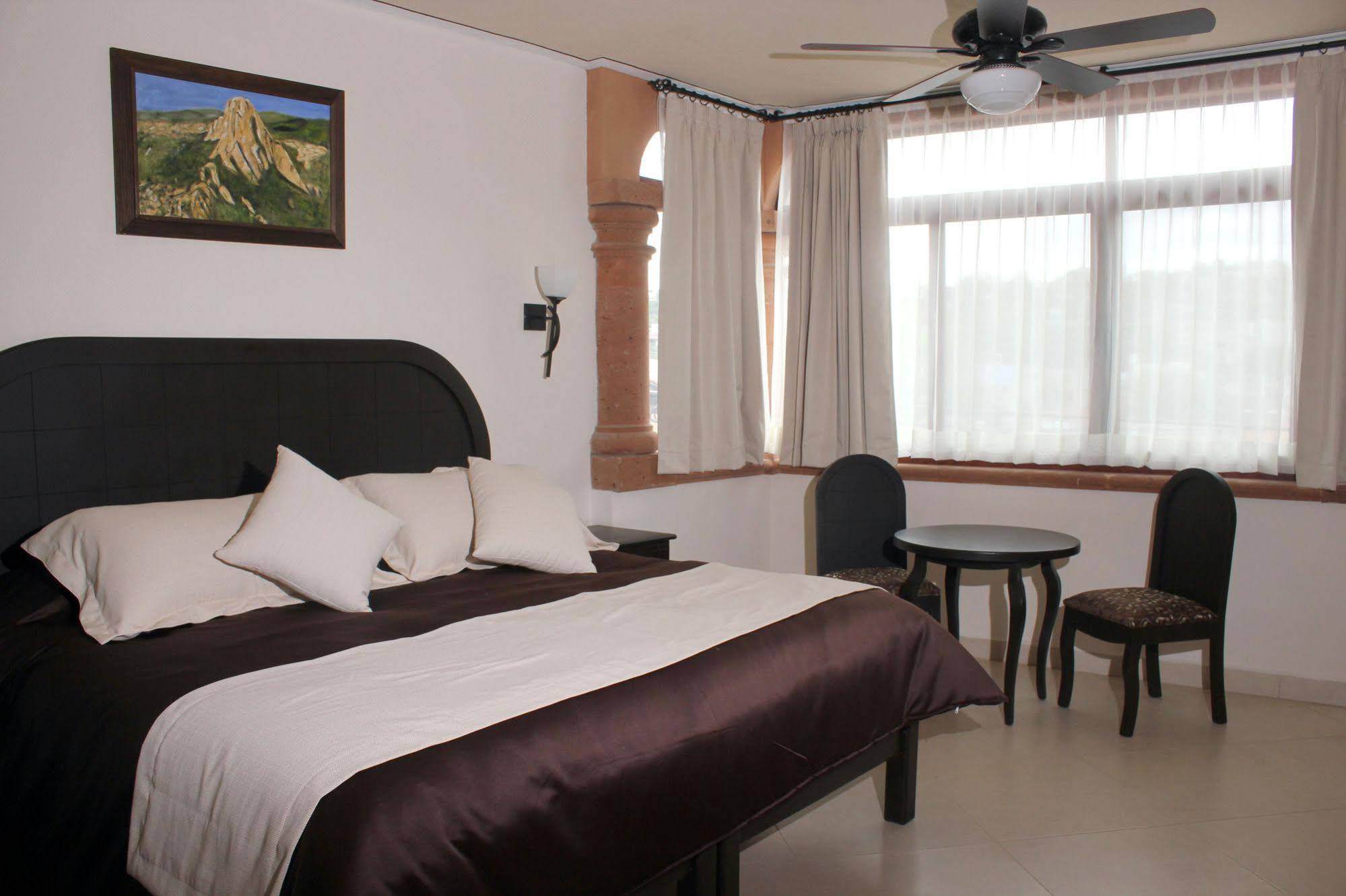 Hotel Panorámico Feregrino