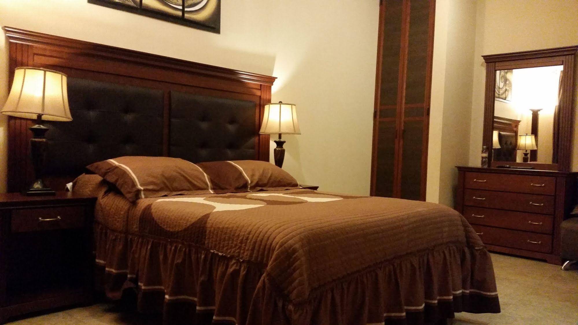Hotel Villa Bernal