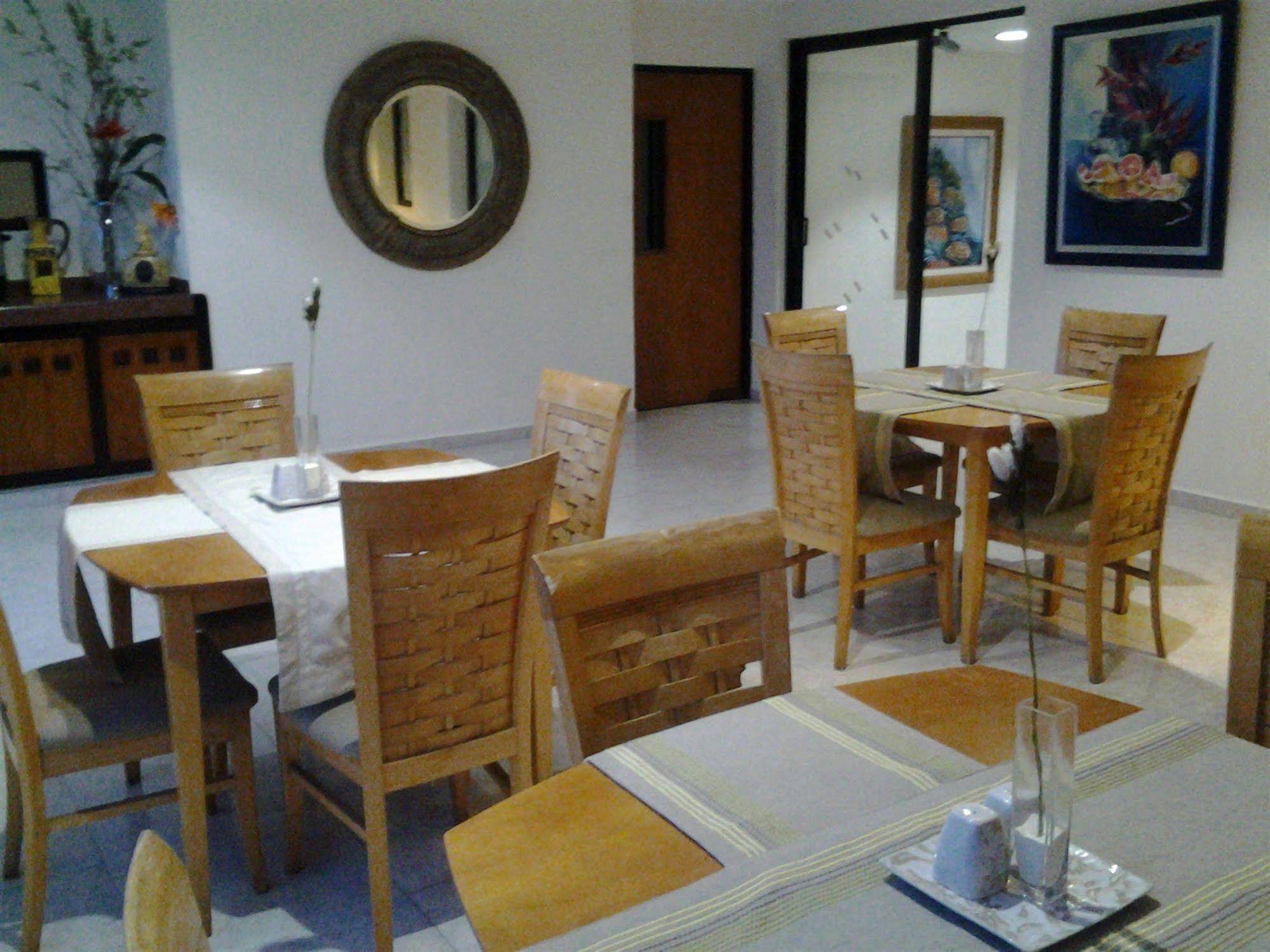 Casabella Art/Boutique Hotel