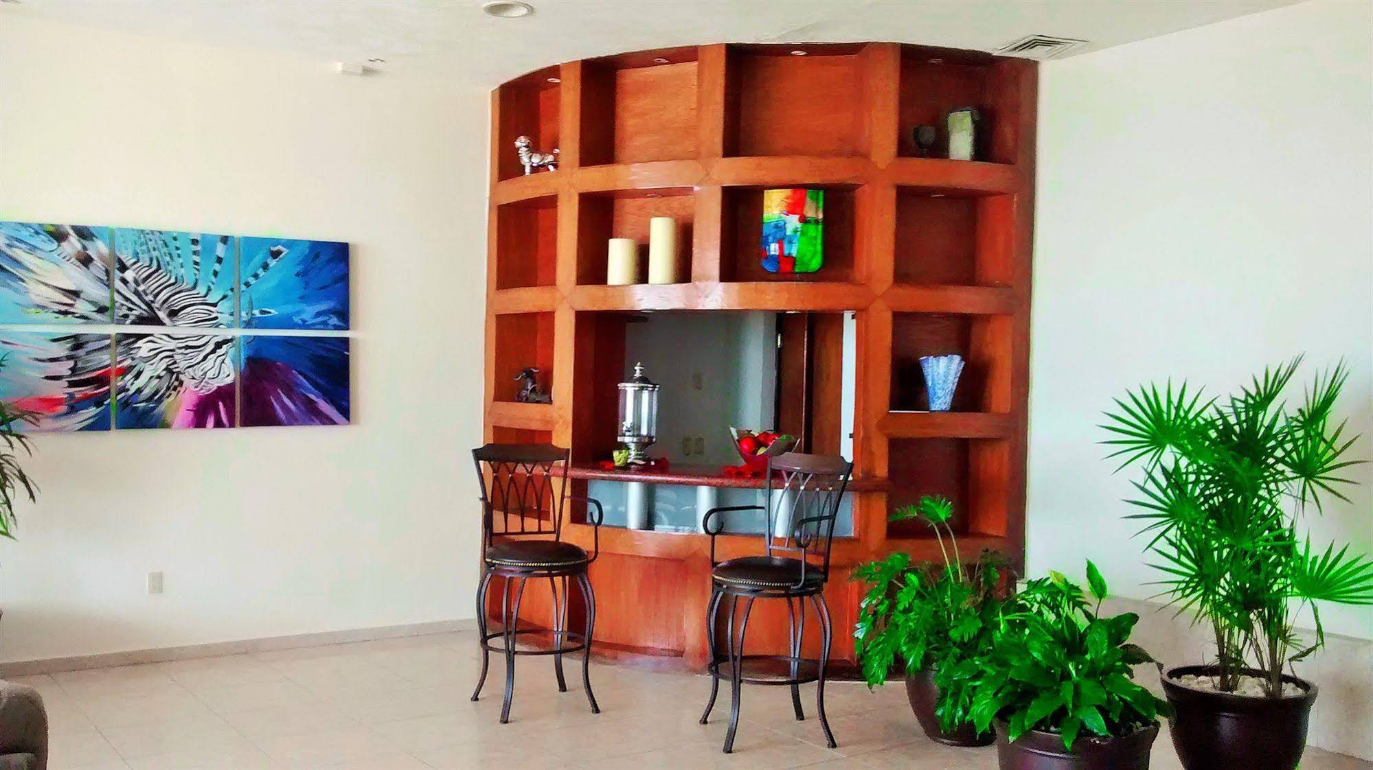 Casabella Art/Boutique Hotel