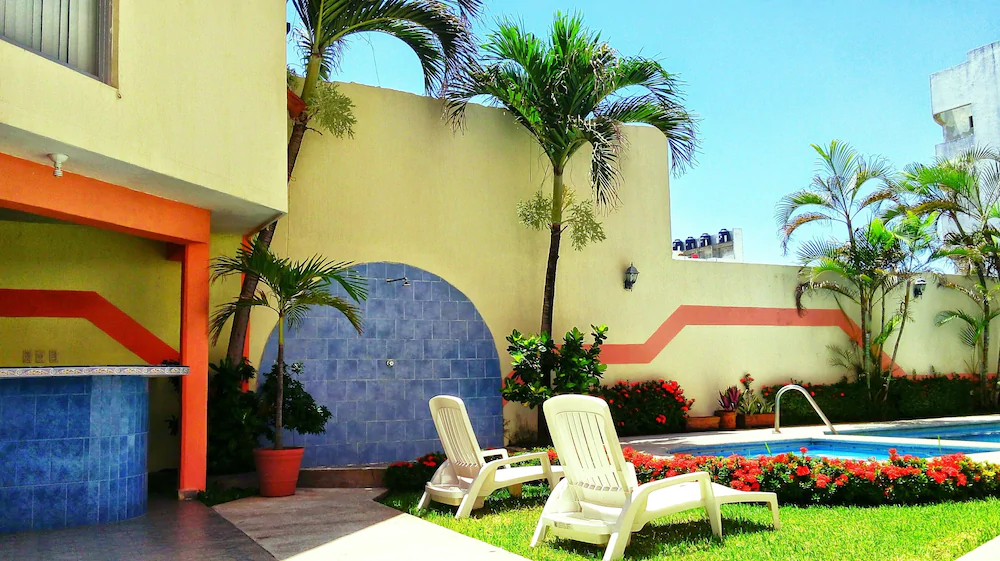 Hotel Plaza Jardín