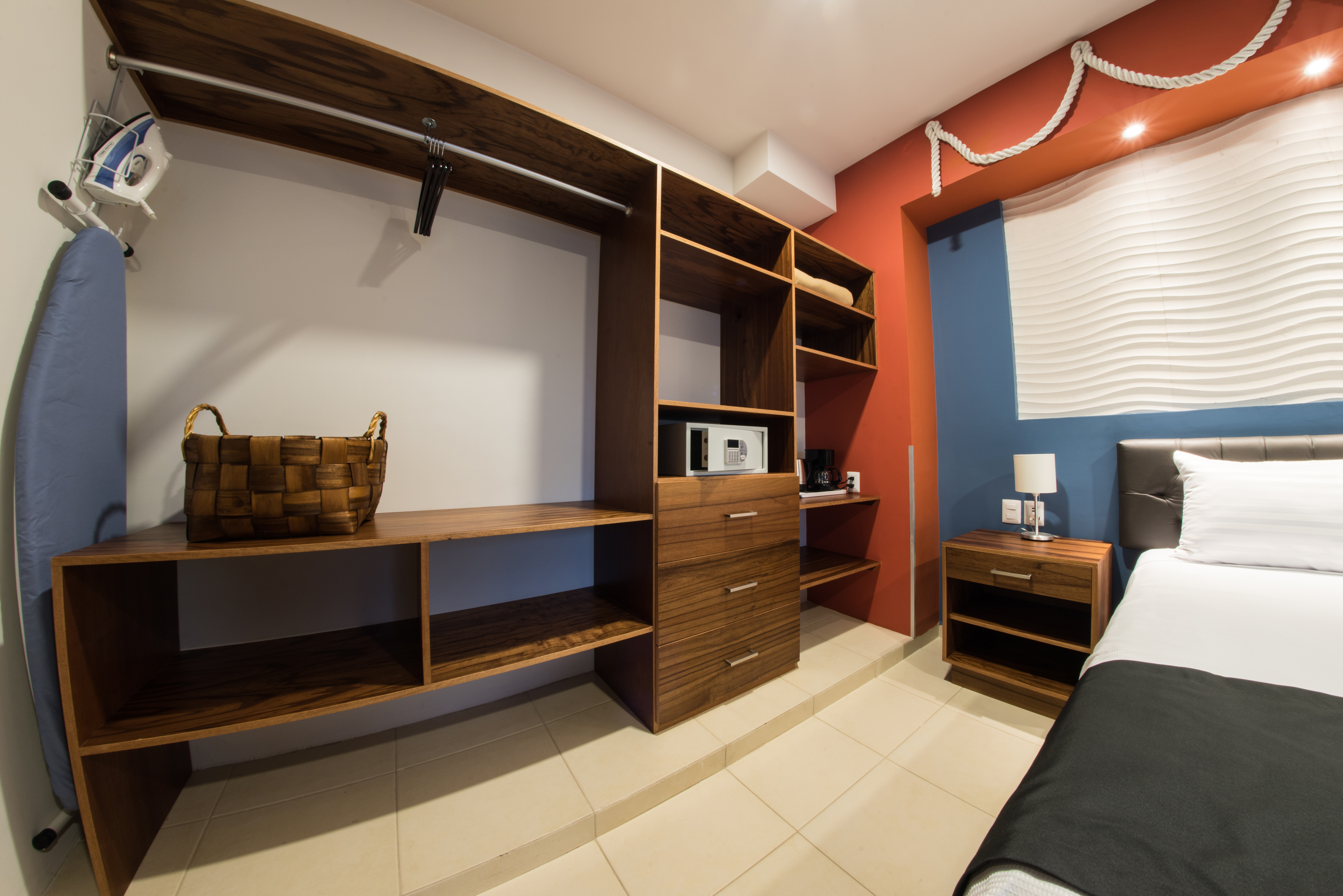 Hotel & Suites Clipperton