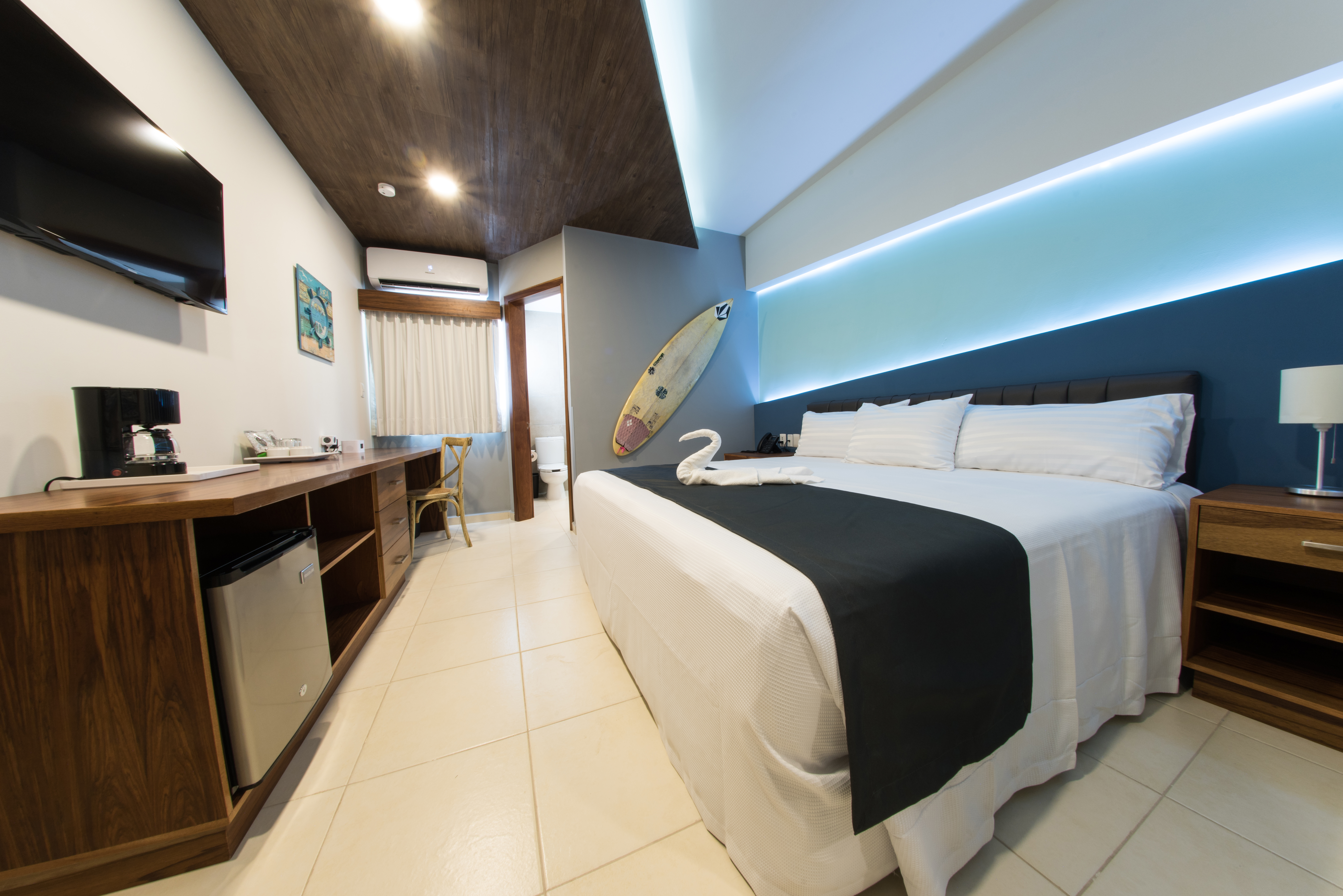 Hotel & Suites Clipperton