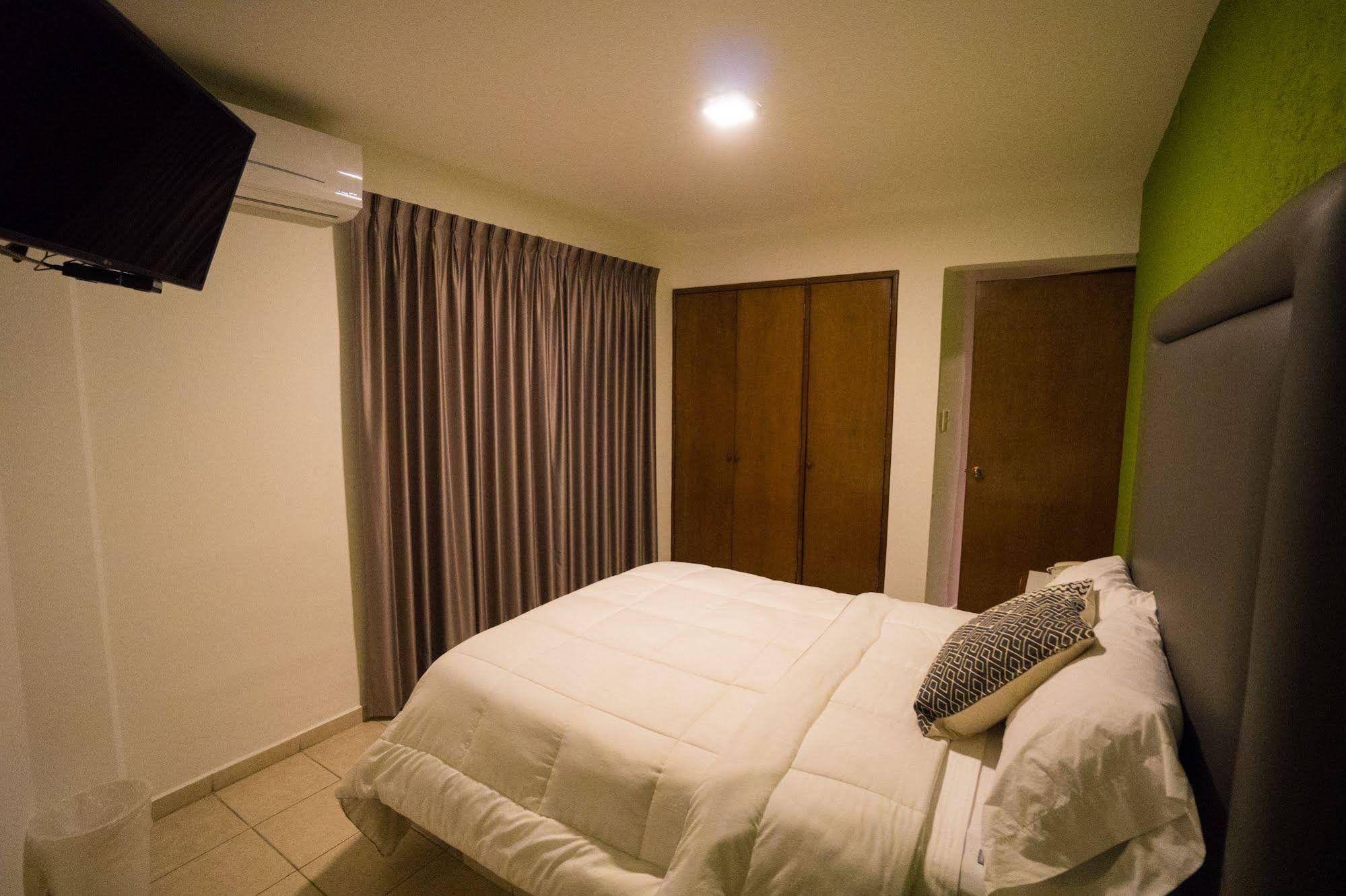 Hotel Suites Regina