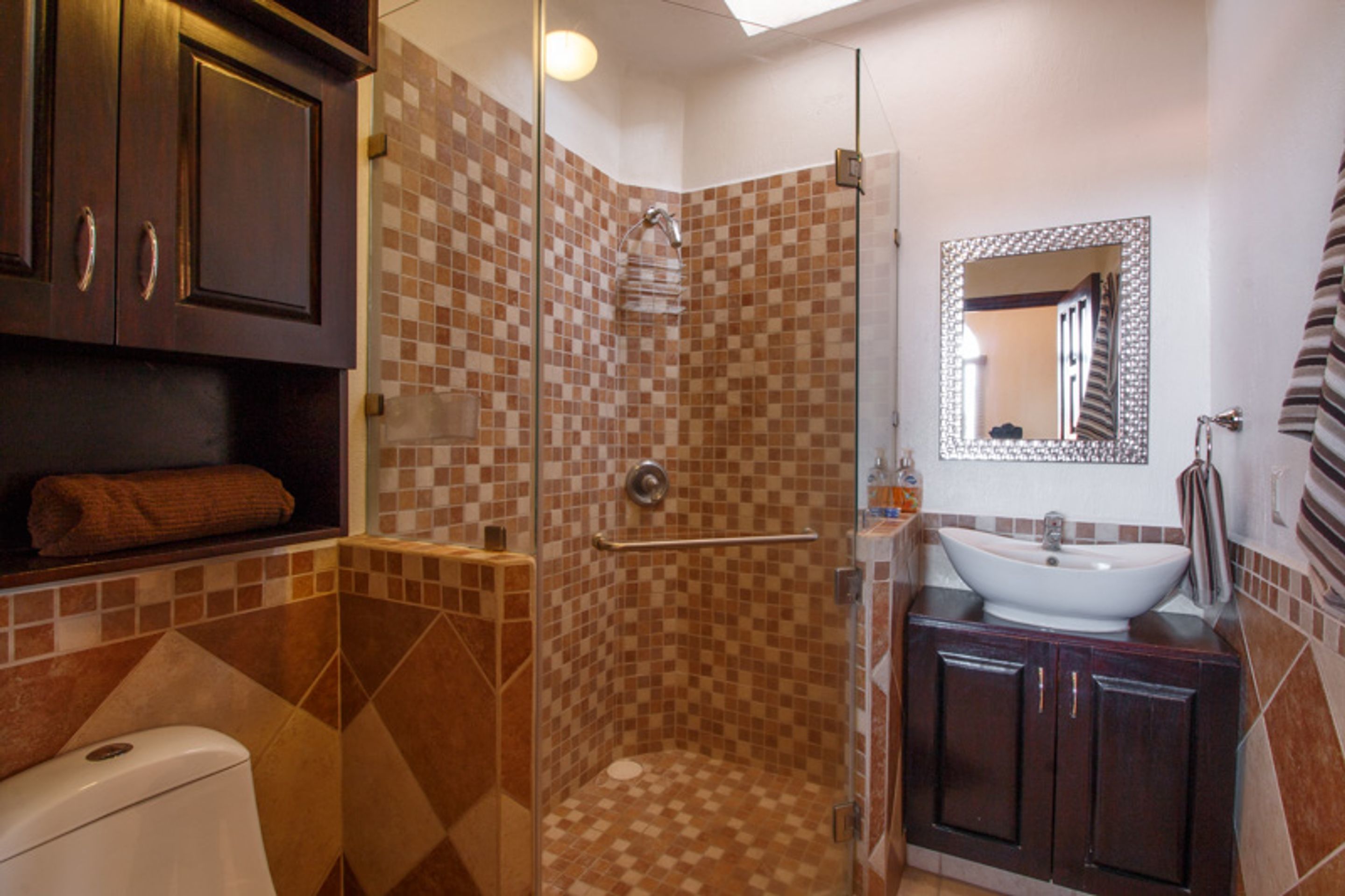 Casa Fibba 4 BR by Casago