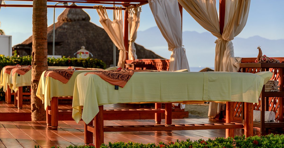 Royal Decameron Tropical