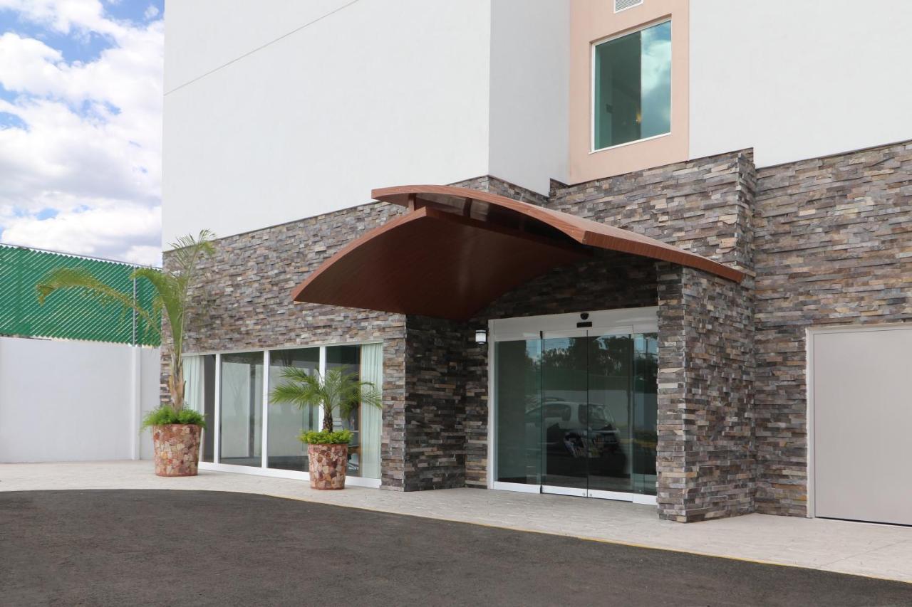 Candlewood Suites Celaya