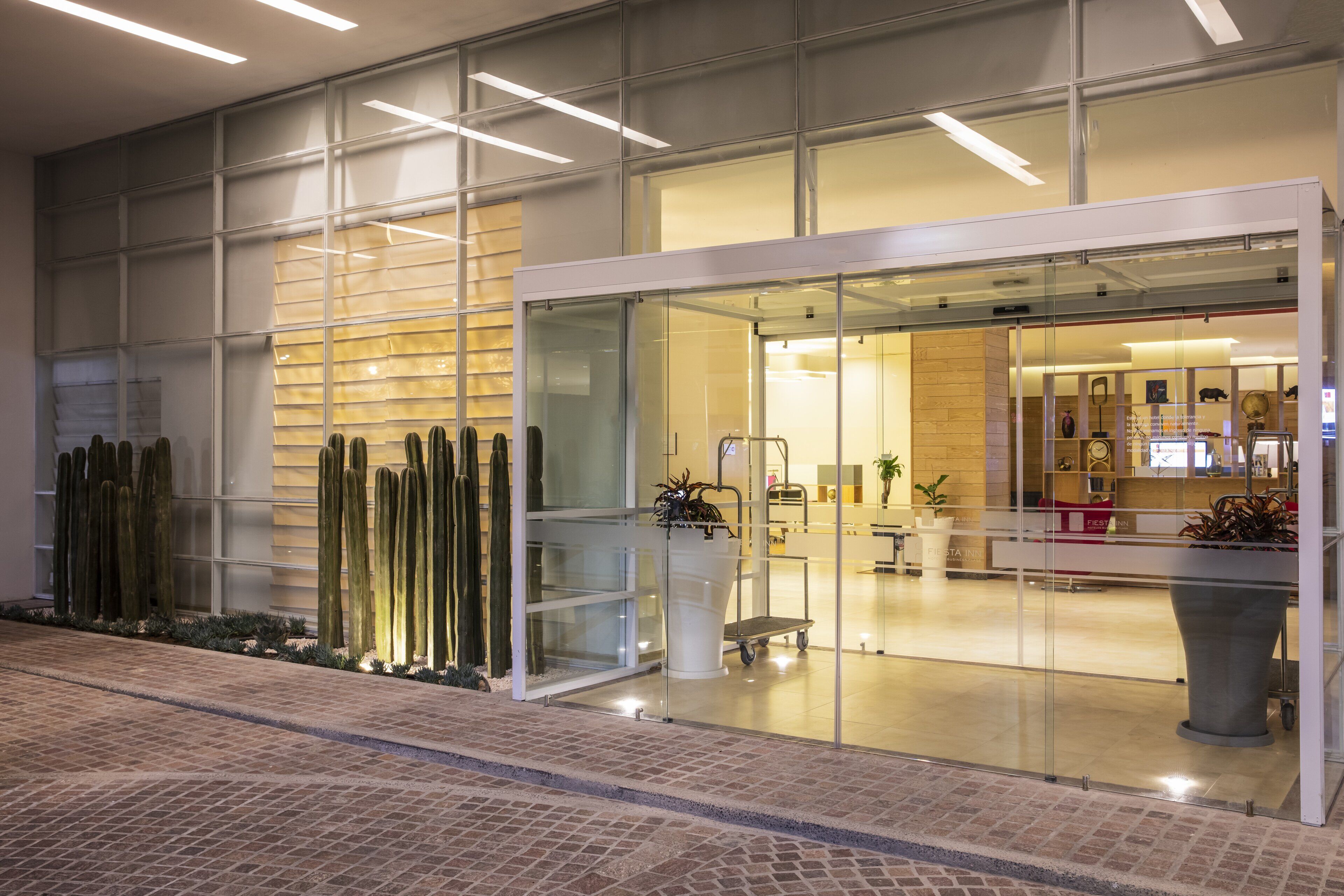 Fiesta Inn Celaya Galerias