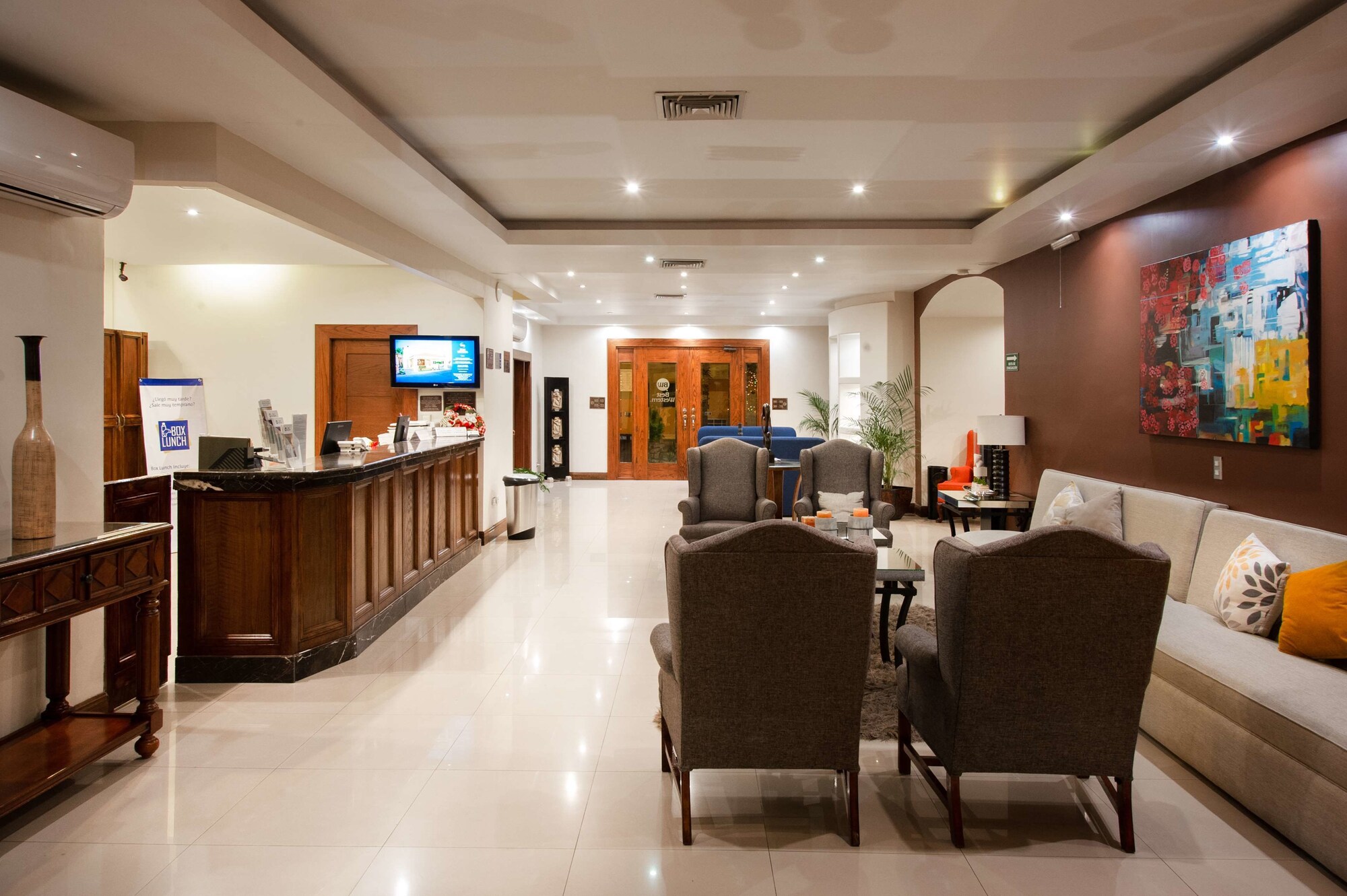 Best Western Plus Cumbres Aeropuerto