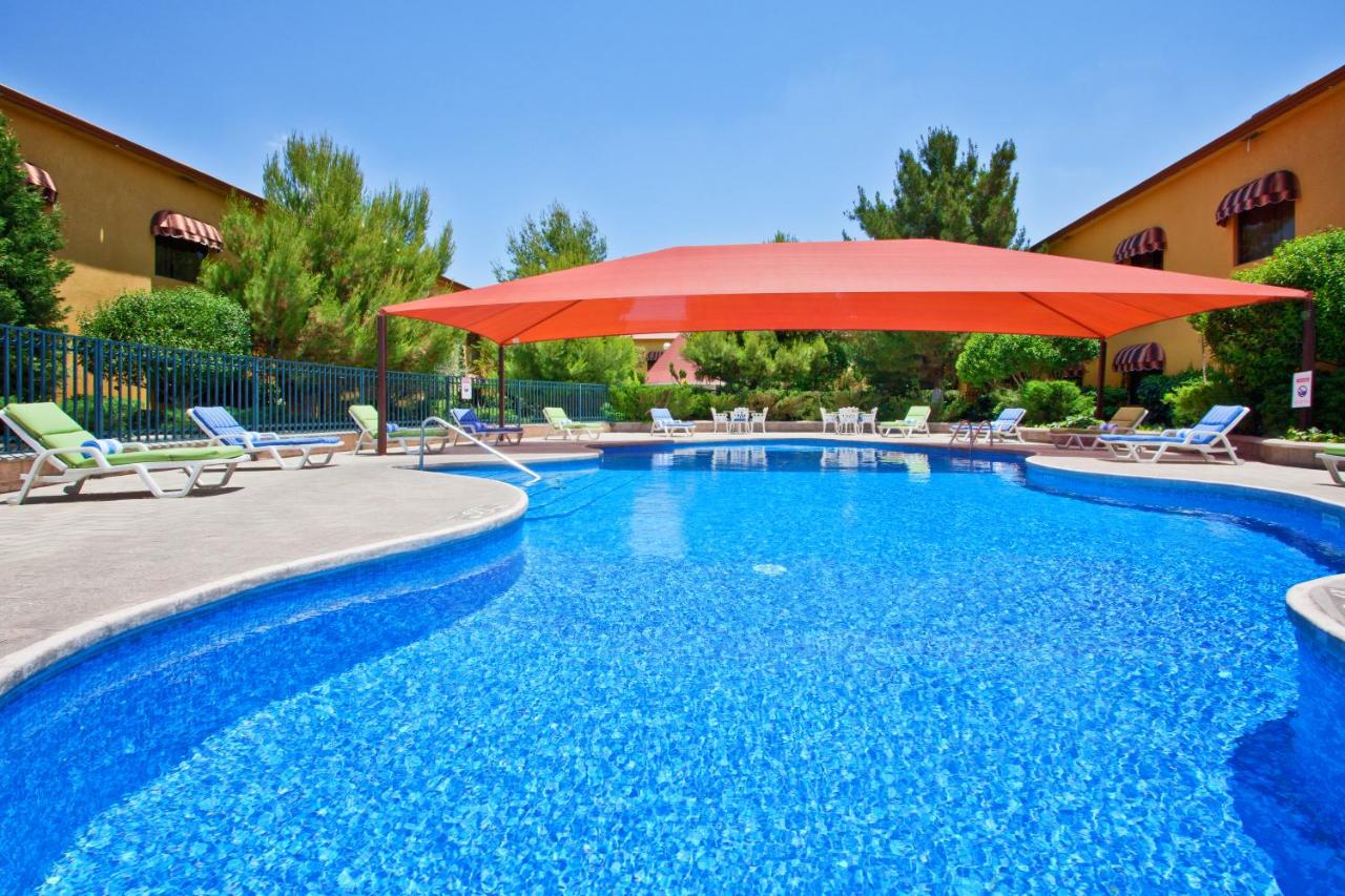Holiday Inn Express