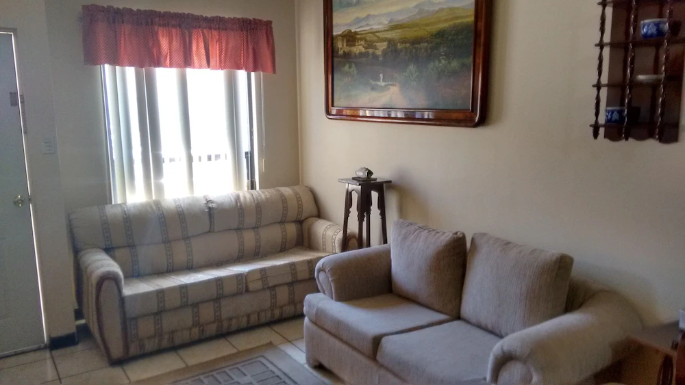 Suites Cervantes