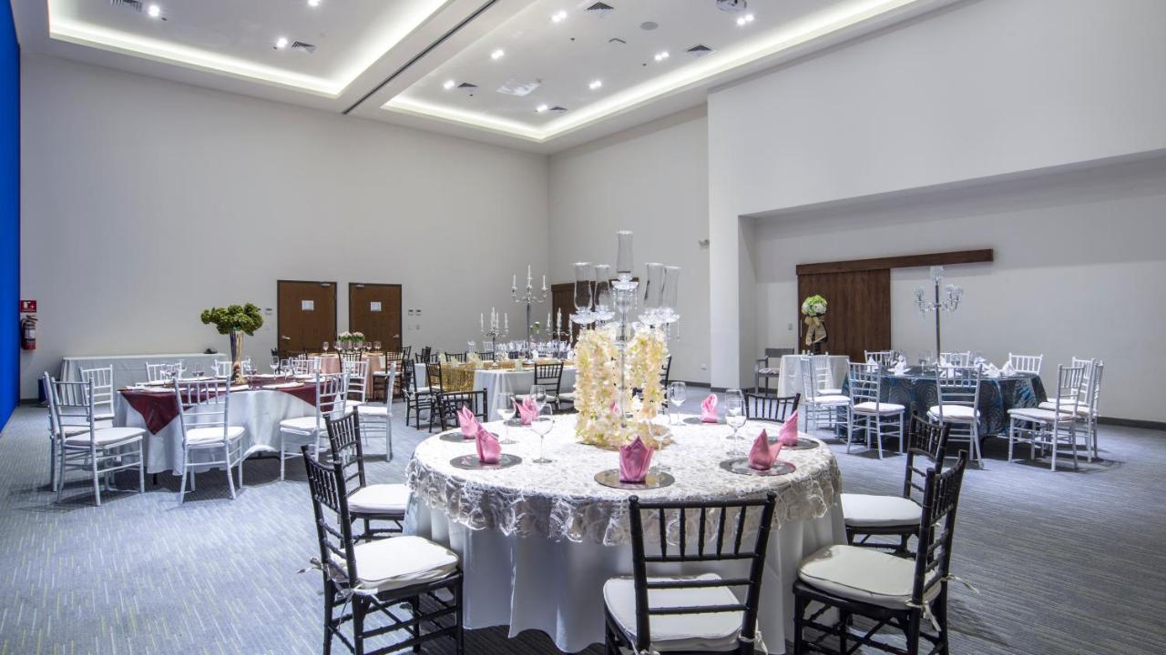 Holiday Inn Express & Suites Ciudad Obregon