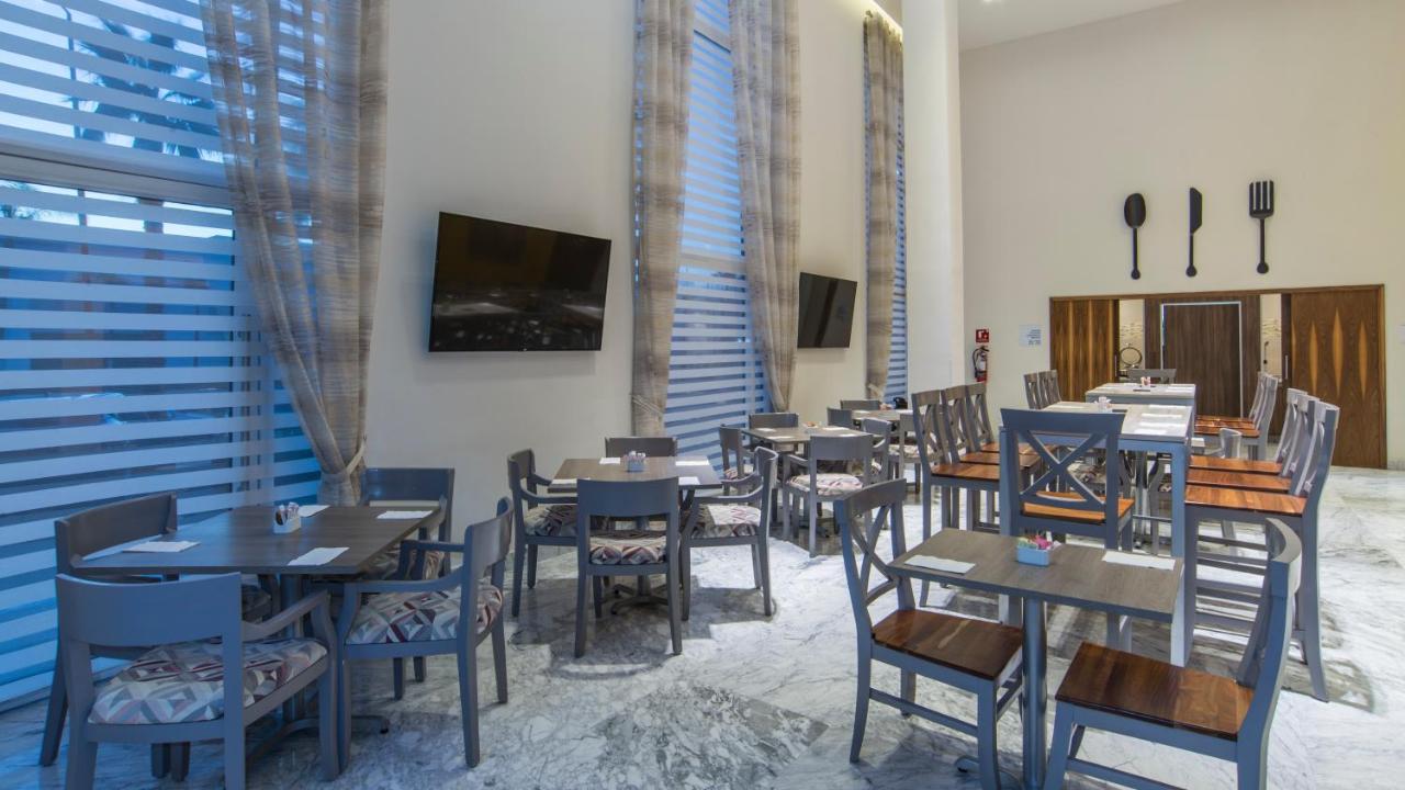 Holiday Inn Express & Suites Ciudad Obregon