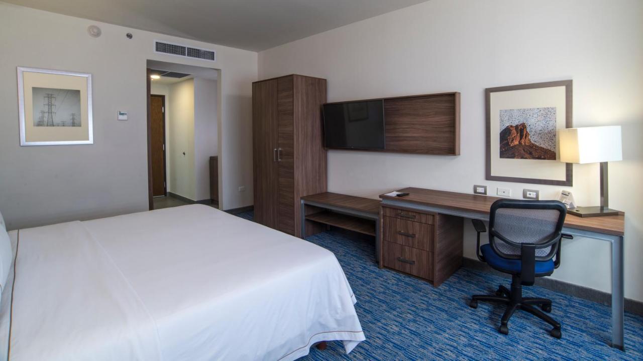 Holiday Inn Express & Suites Ciudad Obregon