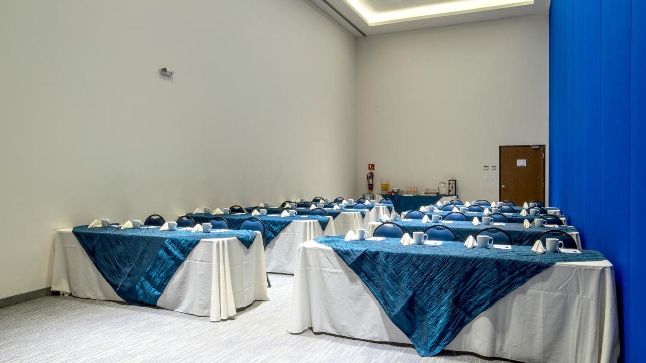 Holiday Inn Express & Suites Ciudad Obregon