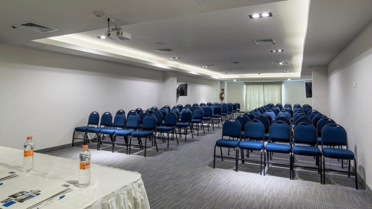 Holiday Inn Express & Suites Ciudad Obregon